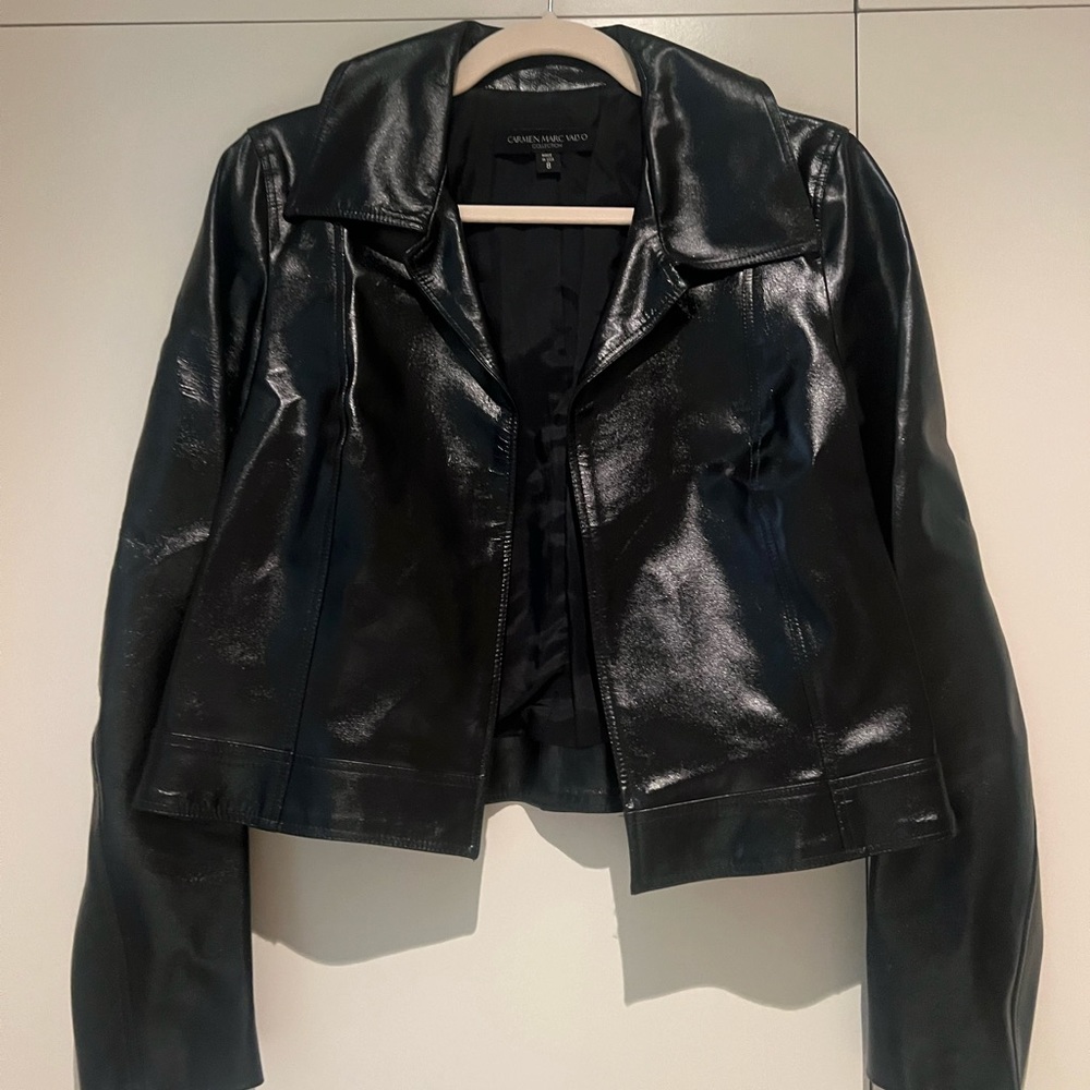Carmen Marc Valvo black cropped leather jacket